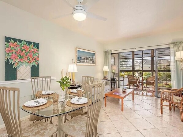 Dining - Beau Mer Condo with views of Naples Bay, walking distance to Old Naples (Naples)