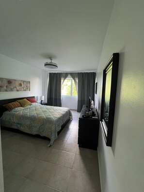 2 habitaciones y caja de seguridad en la habitación 