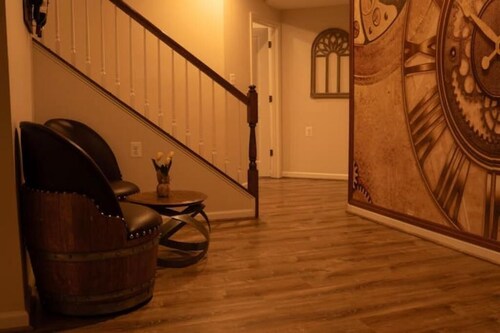 Cozy Peaceful Basement Cabin Vibes