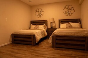 3 bedrooms, iron/ironing board, free WiFi, bed sheets