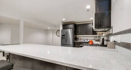 Convenient North Bend Apt: Half-Mi to Notre Dame!