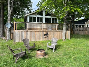 Property grounds - Muskoka Cottage Minutes From Bala (MacTier)