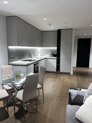 Apartment | Dining - Stylish 1-bed Apartment in London (London)