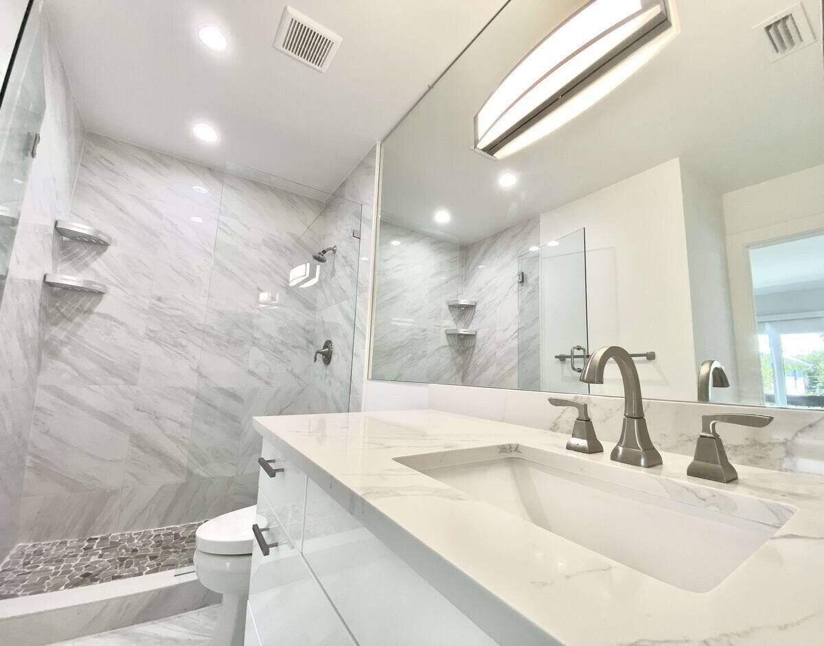 Photo 16 of Modern Townhome Downtown - Walk to Beach, 5th Ave, Marina, Tennis and Parks