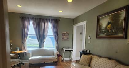Walk to the Diamond- First Floor Bed and Bath Perfect multi-generation families