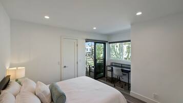 3 camere, una scrivania, ferro/asse da stiro, Wi-Fi