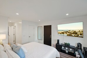 3 habitaciones, escritorio, tabla de planchar con plancha y wifi 