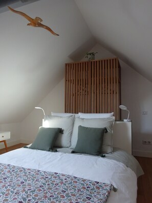 1 bedroom, desk, free WiFi - Becoquette , Penty Breton, à Deux pas de la Plage et du Bourg de Larmor Plage (Larmor-Plage)