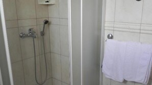 Bathroom - Apartments Trogrlić - One-Bedroom Apartment with Balcony (Hvar)