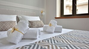1 bedroom, in-room safe, free WiFi, bed sheets
