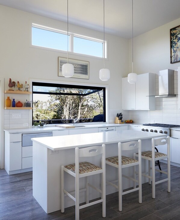 Fridge, microwave, oven, stovetop - Newly built Beach House just steps from ocean & bay! (Saltaire)