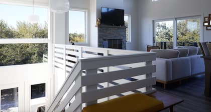 Newly built Beach House just steps from ocean & bay!