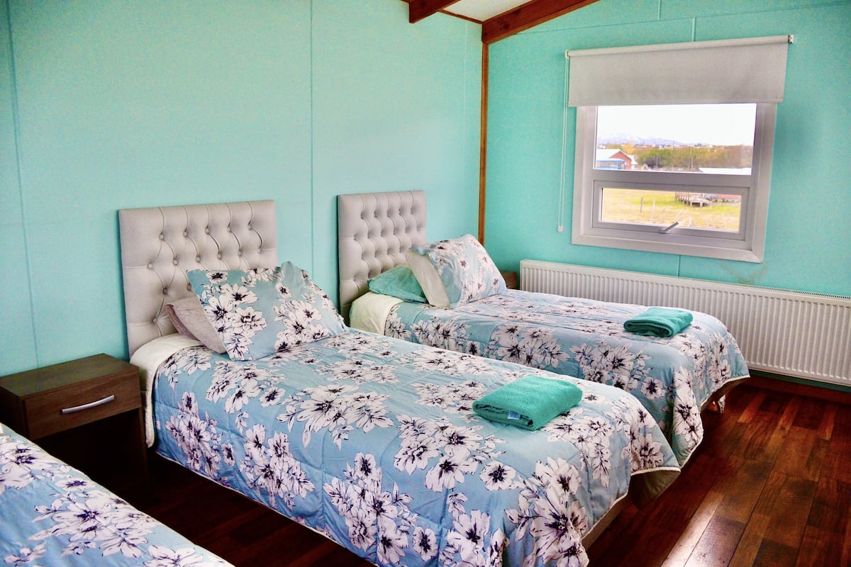 Eenvoudige cottage | 3 slaapkamers, geluiddichte muren, gratis wifi