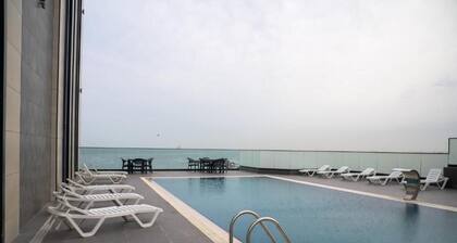 Port Marine Hotel