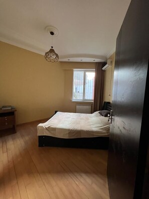 3 phòng ngủ, bàn ủi/dụng cụ ủi quần áo 