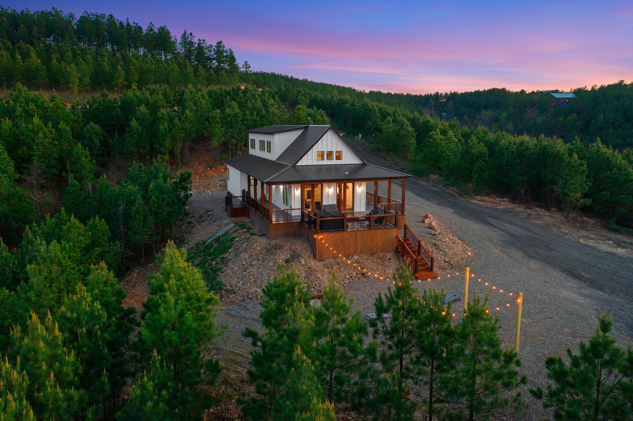 Mountainaire - Newly Listed Modern Rustic Elegance With Custom Playscape!