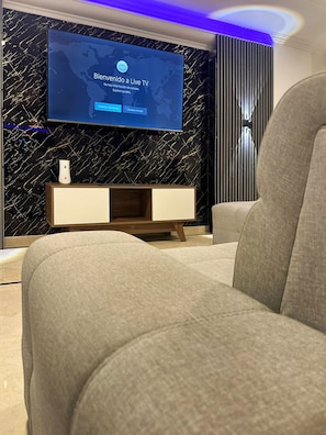 Interior - Luxurious penthouse in the city's heart, with a large private terrace. (Medellín)