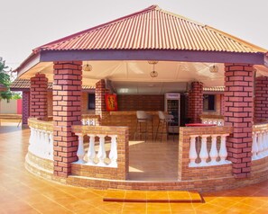 Fachada de la propiedad