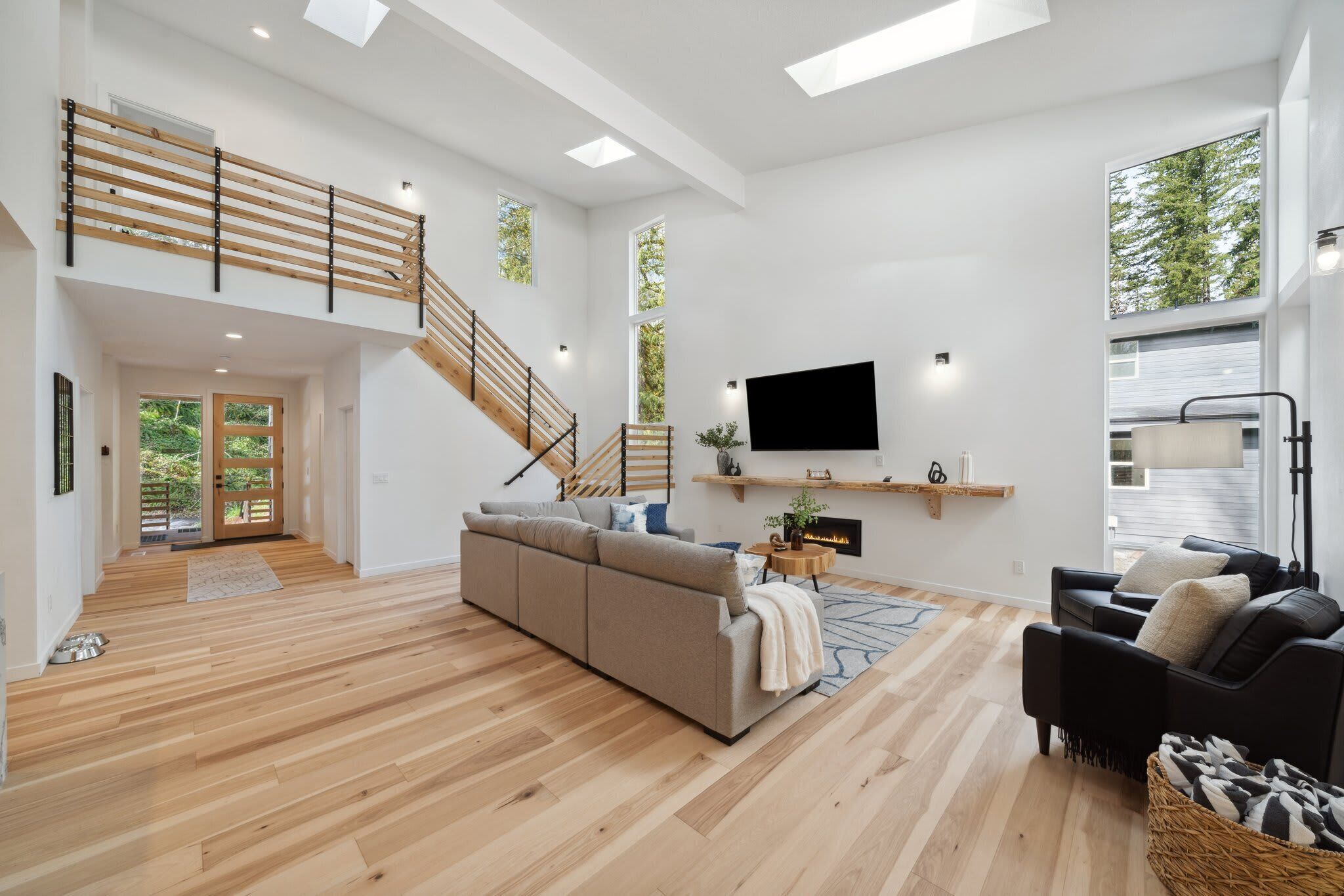 TV, offices