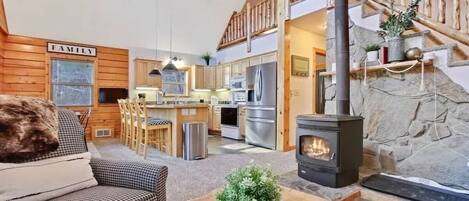 Télévision, cheminée