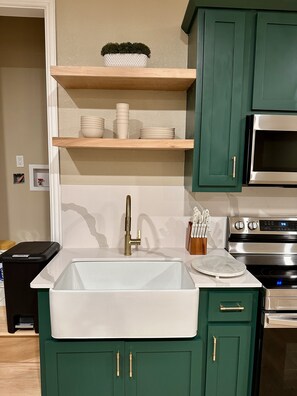 ميكروويف، فرن، موقد طهي مسطح