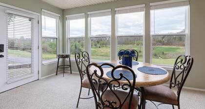 Little House on the 12th Hole - Luxury Golf Condo