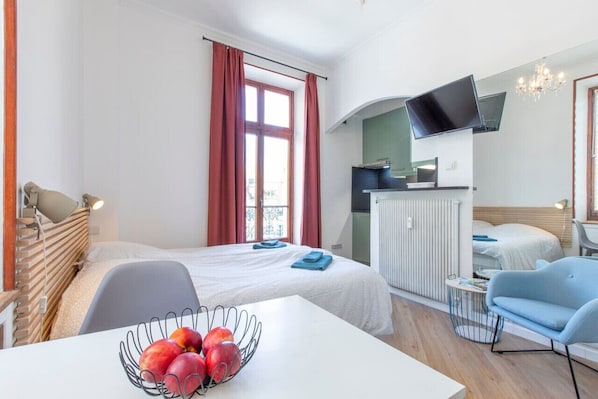 1 bedroom, iron/ironing board, WiFi, bed sheets