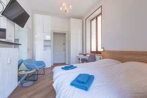 1 bedroom, iron/ironing board, WiFi, bed sheets - Le Terminus Studio Optical Fiber/Hyper Centre (Aix-les-Bains)