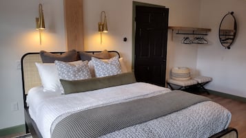 1 chambre, fer et planche à repasser, Wi-Fi gratuit, draps fournis