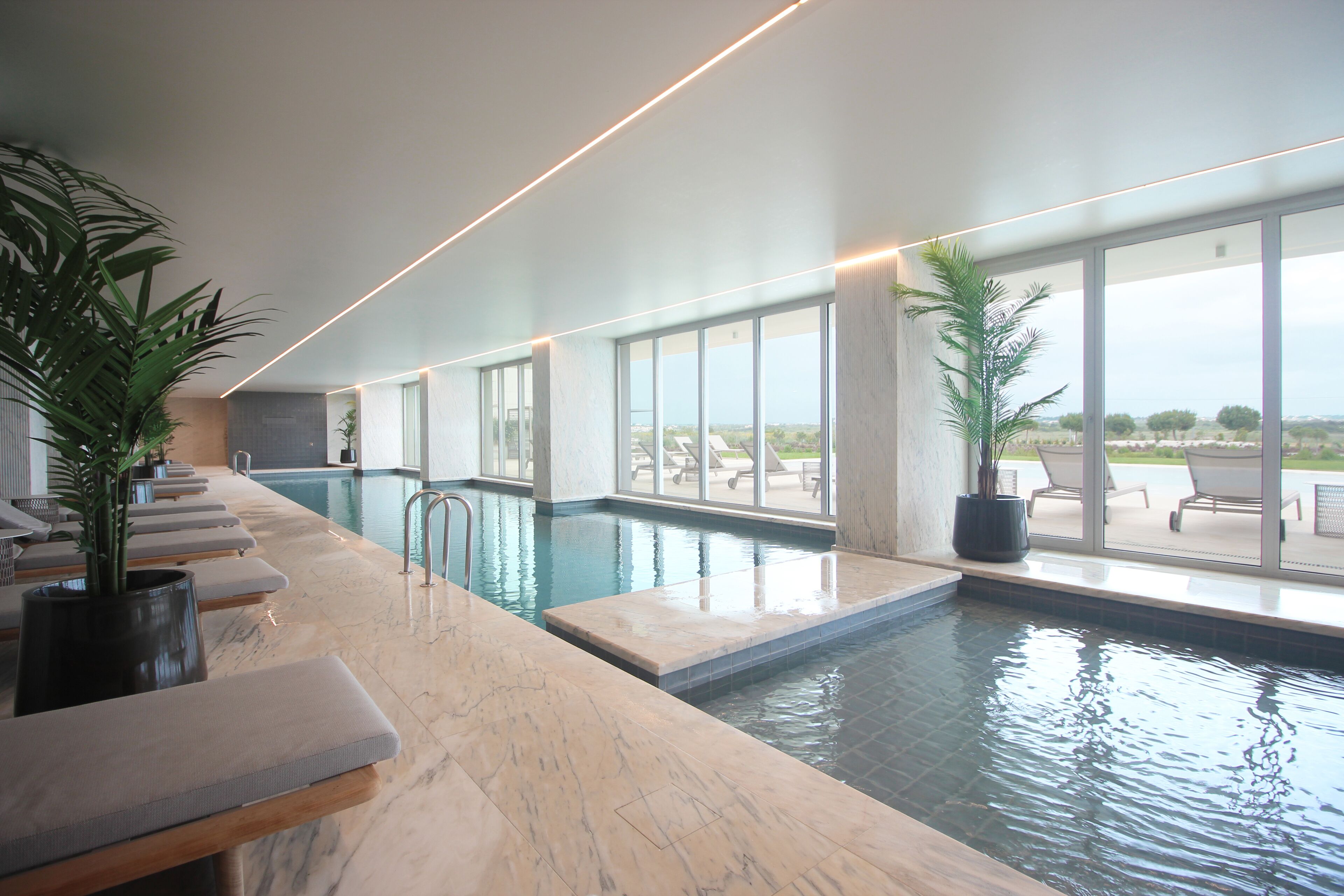 Indoor pool, outdoor pool