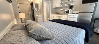 Cozy Efficiency Apartment #22