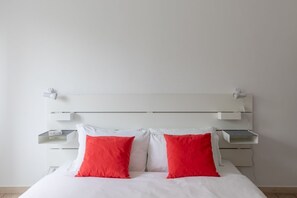 4 Schlafzimmer, Bügeleisen/Bügelbrett, WLAN, Bettwäsche
