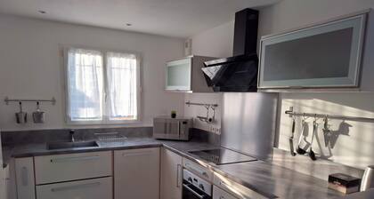 Villa Leis Moelos à 5 Minutes à Pieds du Centre du Village