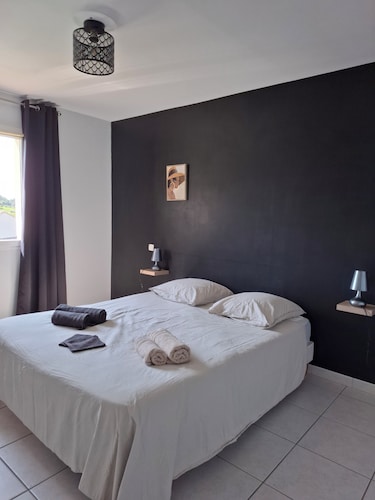 Villa Leis Moelos à 5 Minutes à Pieds du Centre du Village