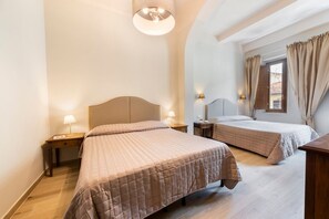 2 slaapkamers, een strijkplank/strijkijzer, wifi, beddengoed