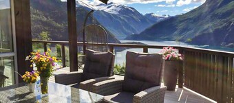 Lovely home in Valldal