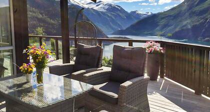 Lovely home in Valldal