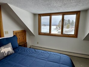 5 bedrooms, free WiFi, bed sheets