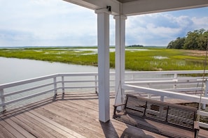 Terrace/patio - Legacy Loft in Award-Winning Habersham Community (Beaufort)