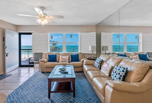 Direct Gulf Front Condo on Sunset Beach with Panoramic Views and Free Parking