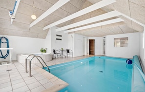Piscina interna