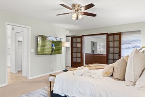 4 bedrooms, iron/ironing board, travel cot, free WiFi