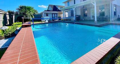 5minutes direct to Kemah with the beaches and countless seafood restaurants