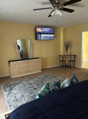 3 Schlafzimmer, Reisekinderbett, WLAN