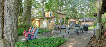 Steps to Chautauqua Lake: Cozy Cottage w/ Patio