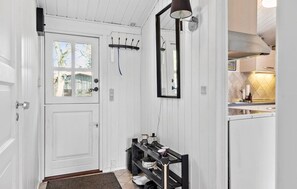 Geladeira, cooktop, lava-louças, cafeteira/chaleira