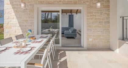 Luxurious home in Buje