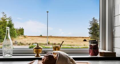 2 bedroom stunning home in Vrå