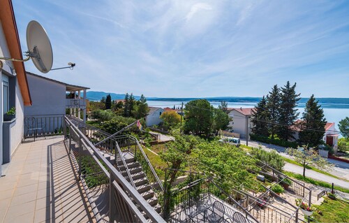 Appartement magnifique à Maslenica avec Wi-Fi