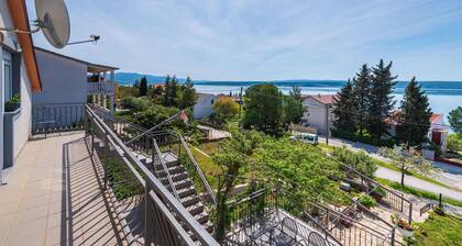 Appartement magnifique à Maslenica avec Wi-Fi